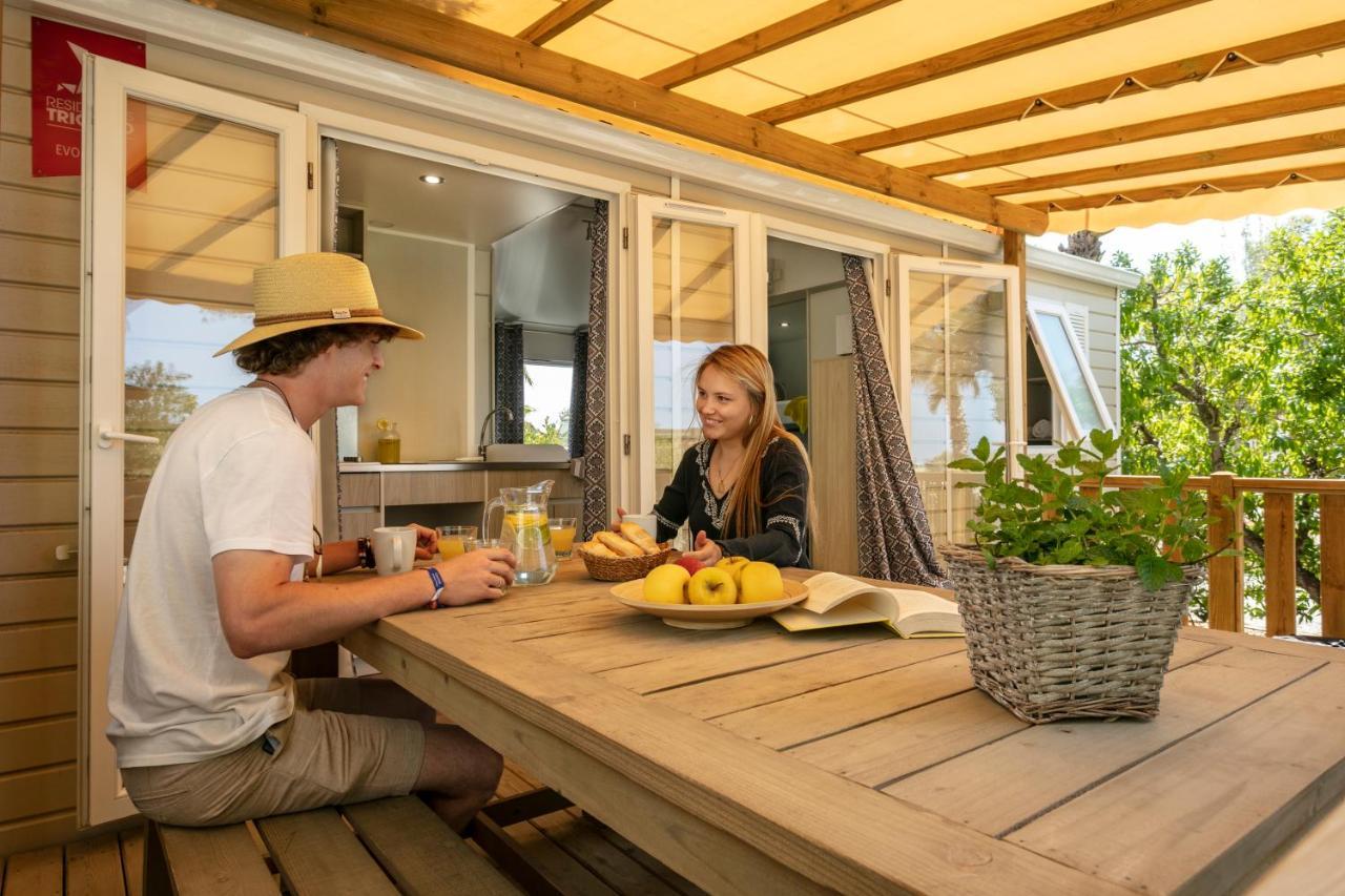 Camping Gavina Creixell Exterior foto